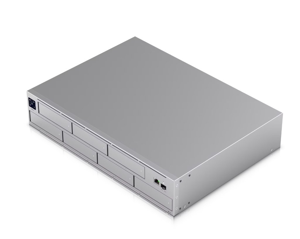 UniFi NVR Pro 1