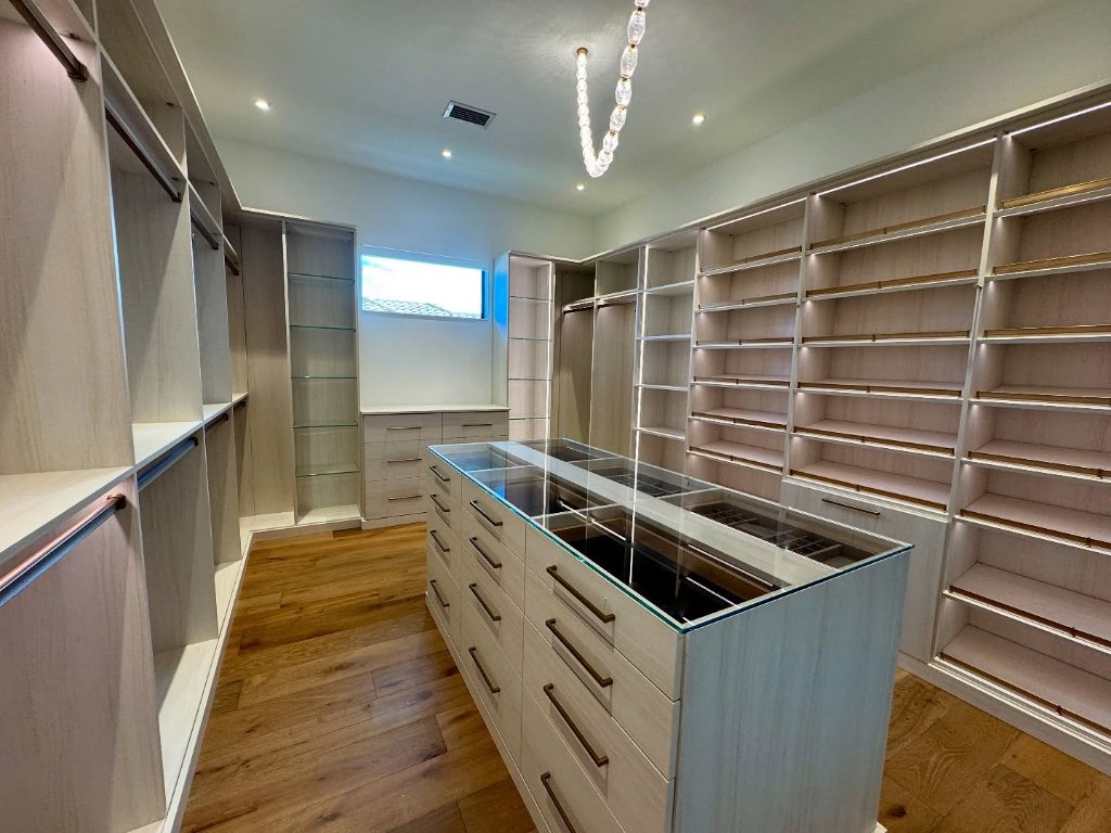 Natural Wood Closet gallery 3