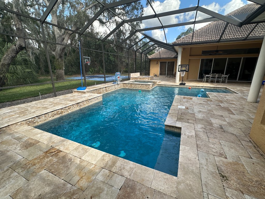 Pool & Spa with Travertine