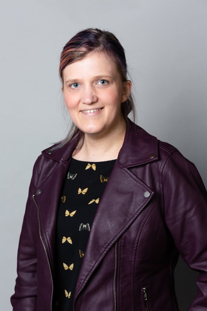 Robyn Henson — Payroll Administrator / Accounts Assistant
