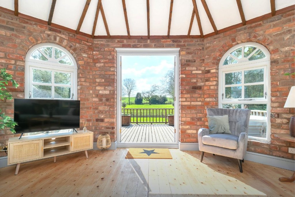 The Orangery (Living Room 1)