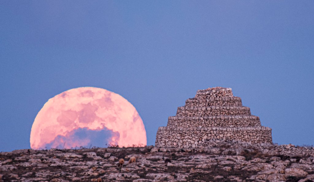 Astronomy and ecotourism in Menorca