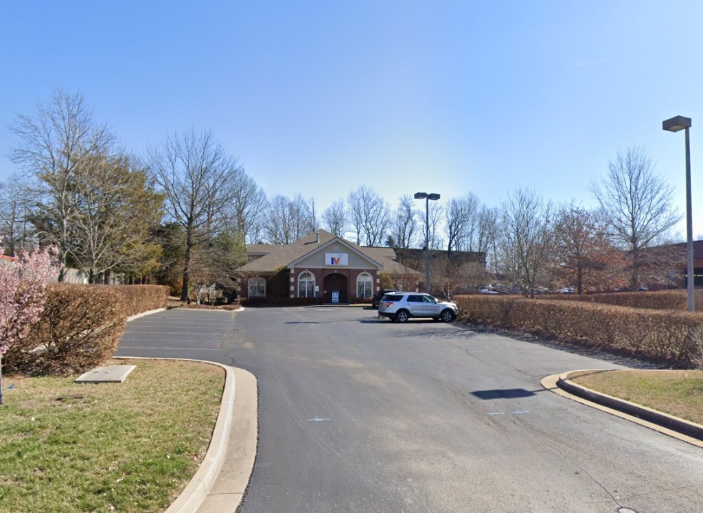 1668 MALLORY LN