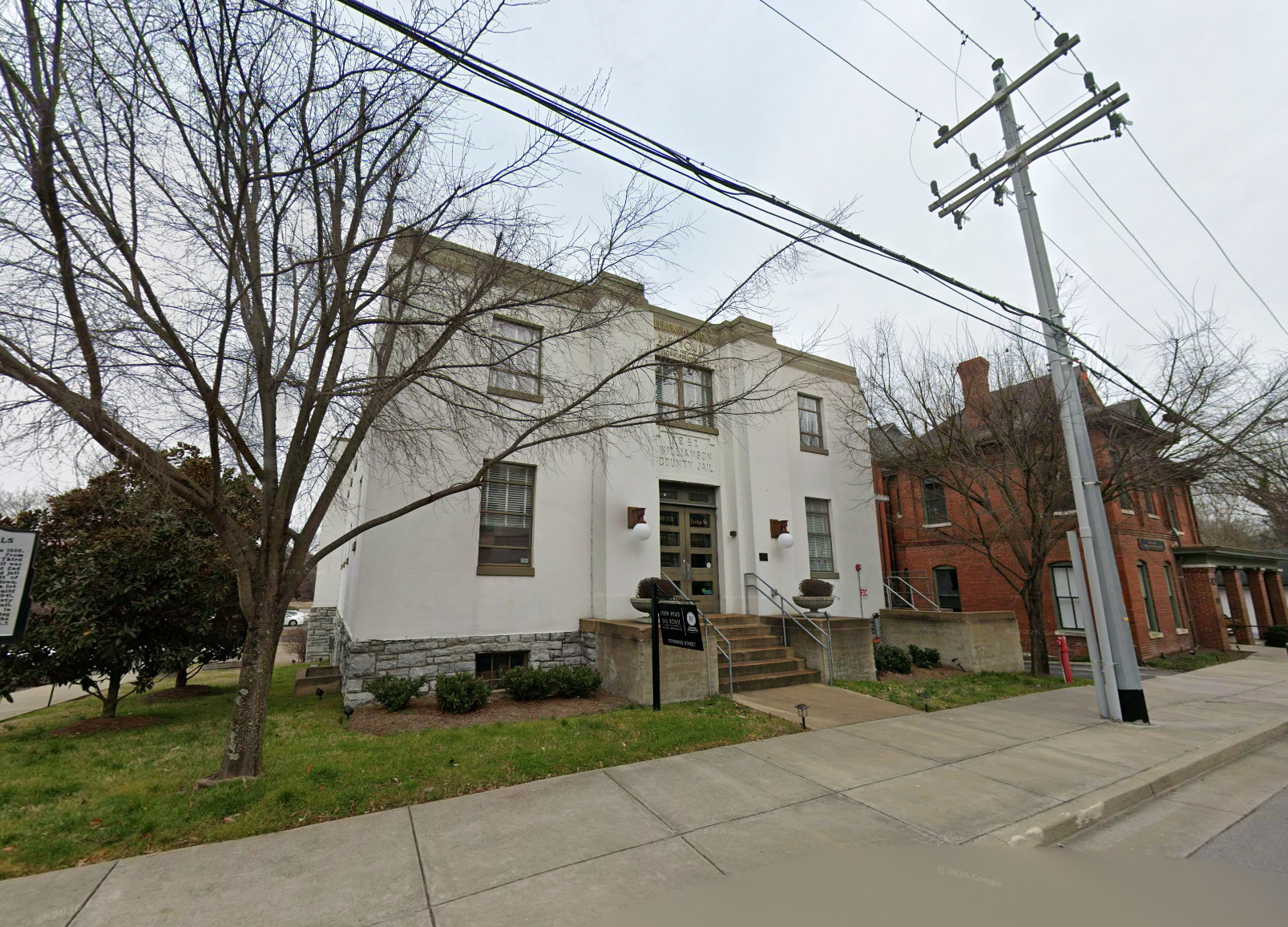 112 Bridge St
