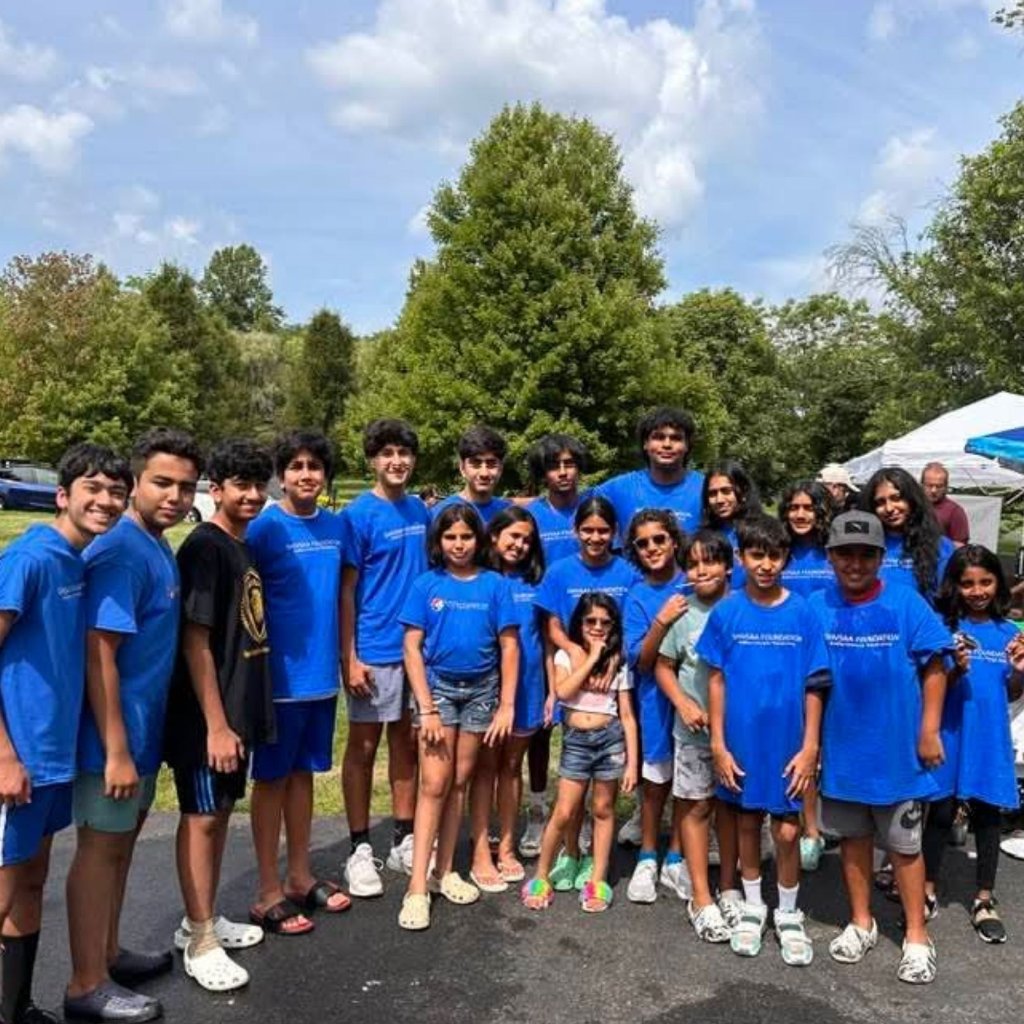 ShivSaa Foundation volunteers at community event
