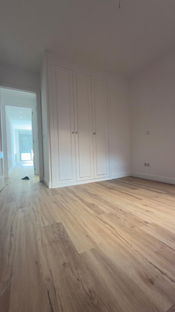 Suelos vinílicos, tarimas y parquet - foto 3