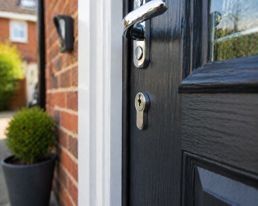 Featured image for: 7 Signs You Need a Door Lock Repair in Hyde (Don't Ignore These)