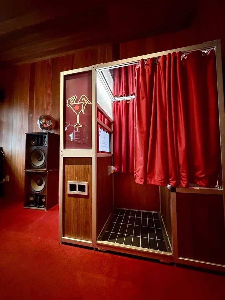 The Velvet Lounge