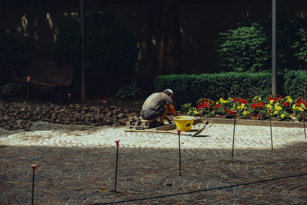 Installation & Bau