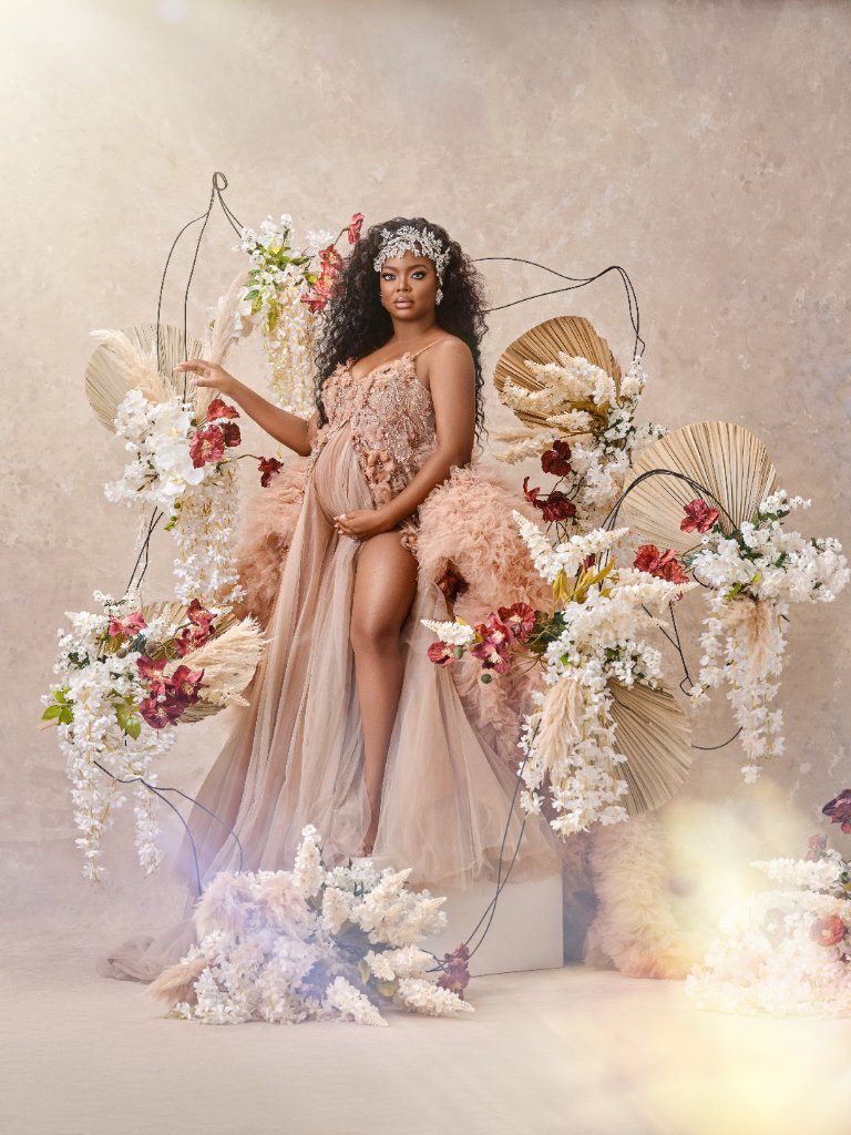 Samantha maternity portrait