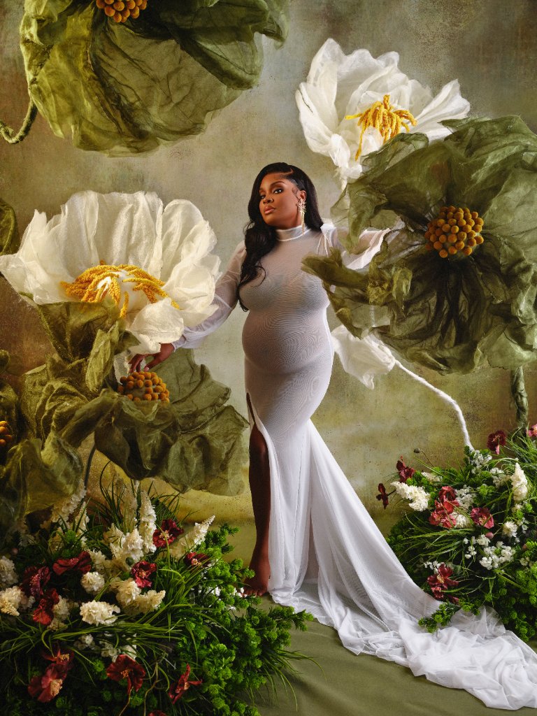 Nadine floral botanical maternity portrait