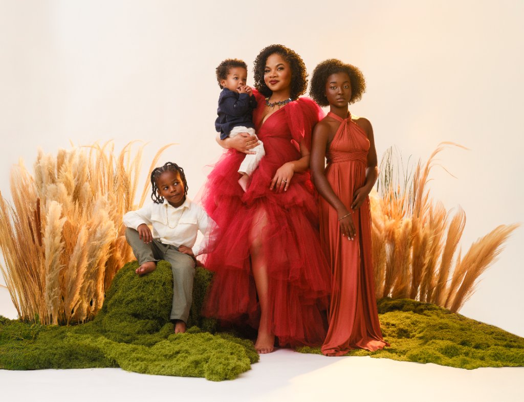 SBS Education — online portrait photography education by Atlanta photographer Sophia Barrett Studios