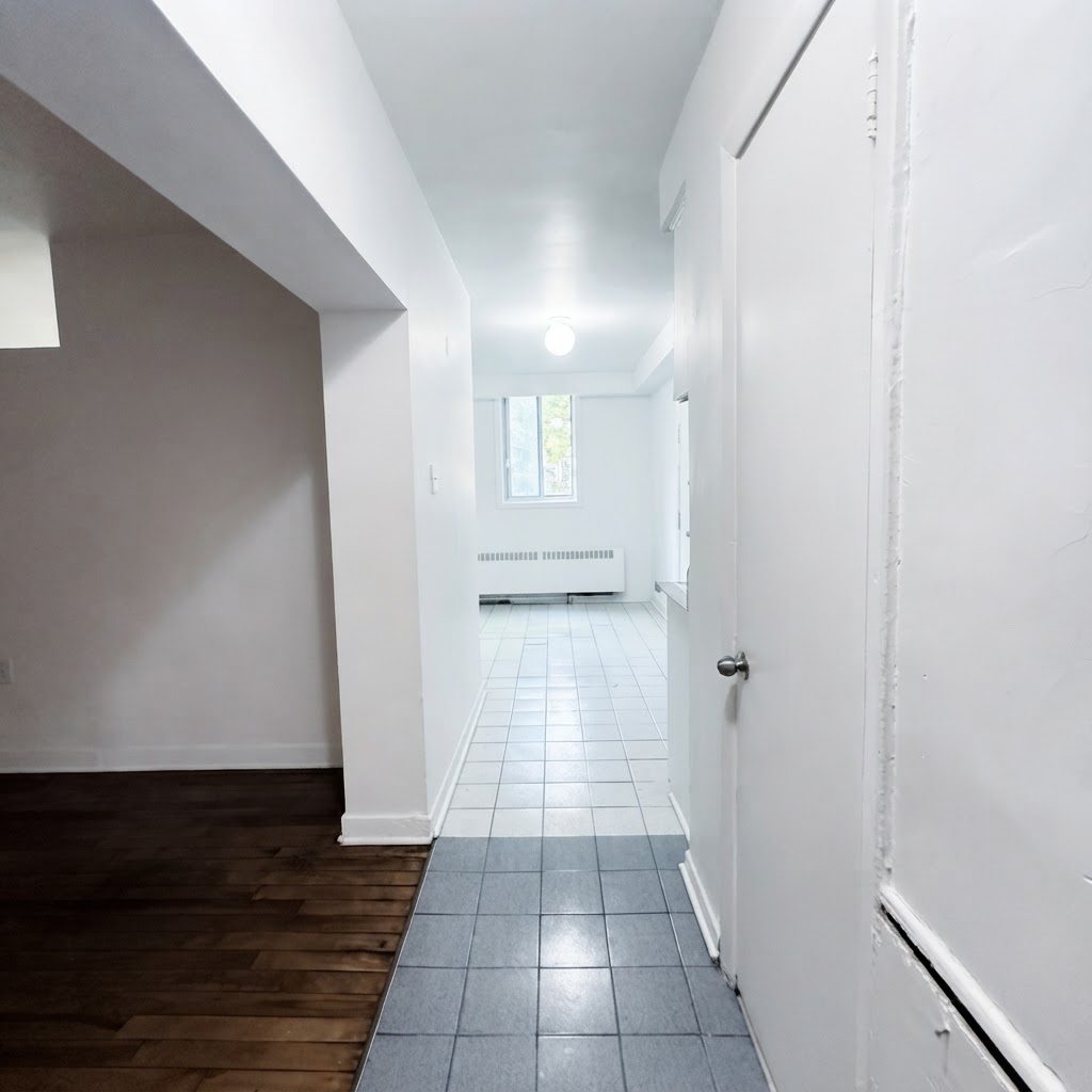 9950 Boul. Saint-Laurent