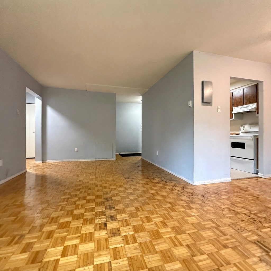 1210 Boul Provencher Brossard