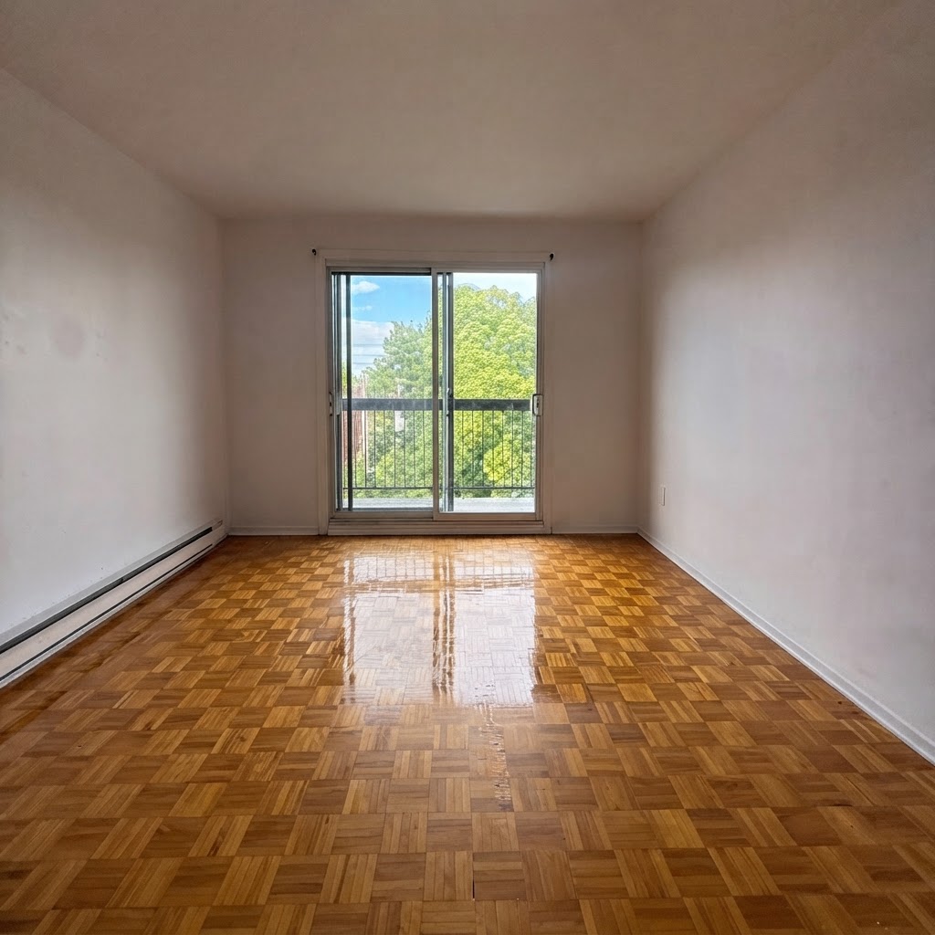 1220 Boul Provencher Brossard