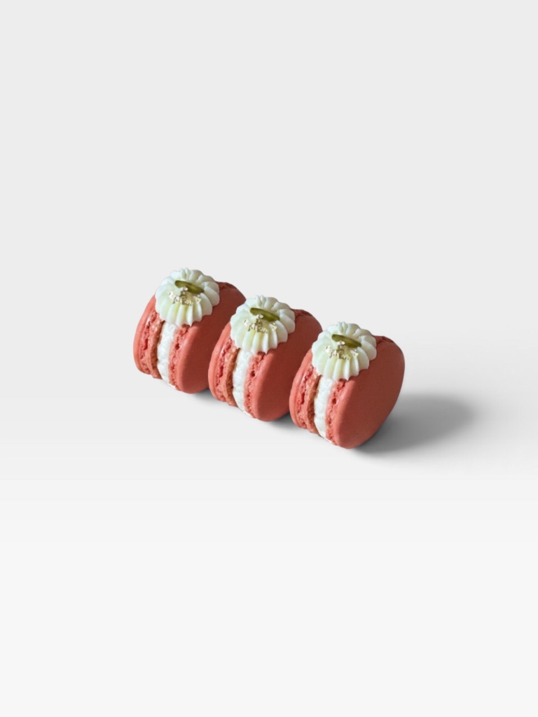 Signature White Chocolate Macaron