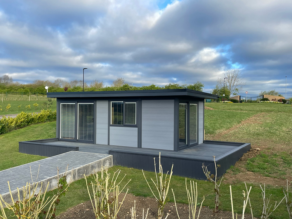 Recent bespoke garden room project 1