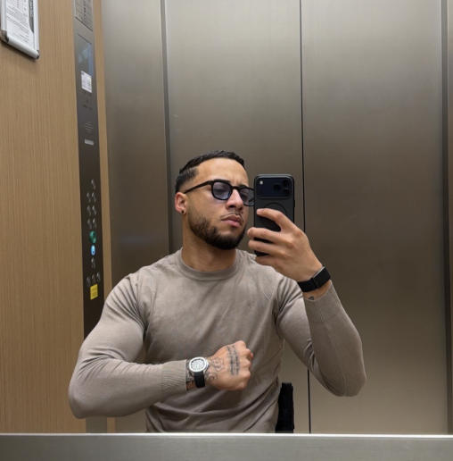 Yannick R.