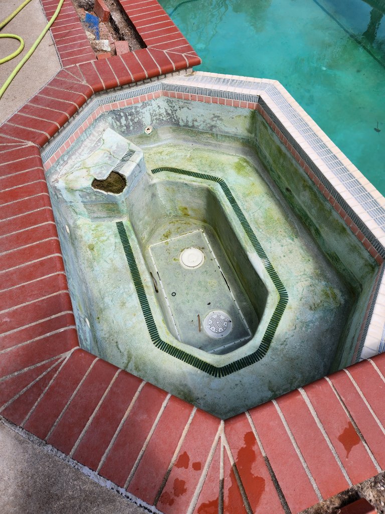 Deteriorated spa before pool renovation Los Angeles