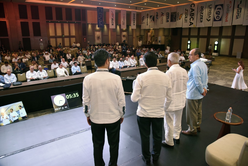 Reuniones Anteriores — 11