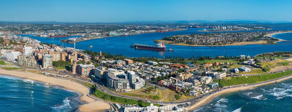 Newcastle Beaches Cruise