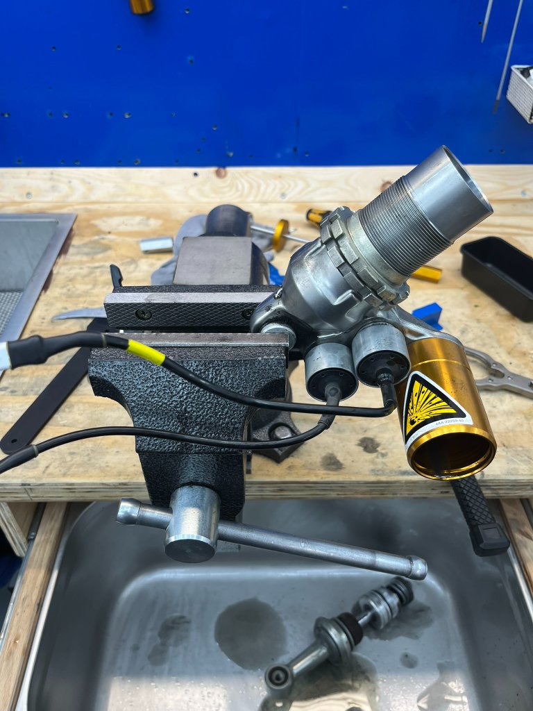 Suspension Service