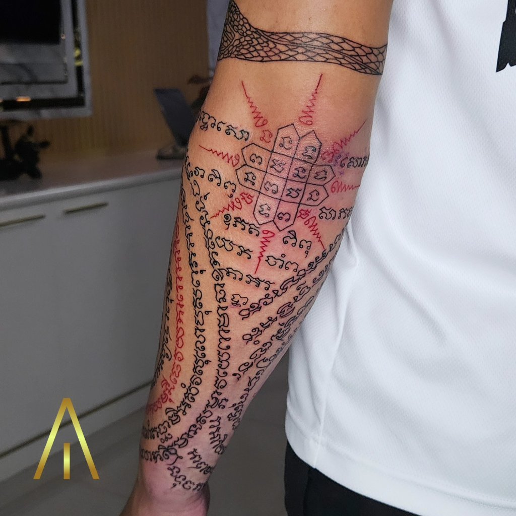 Sak Yant tattoo Chiang Mai Artisan Ink