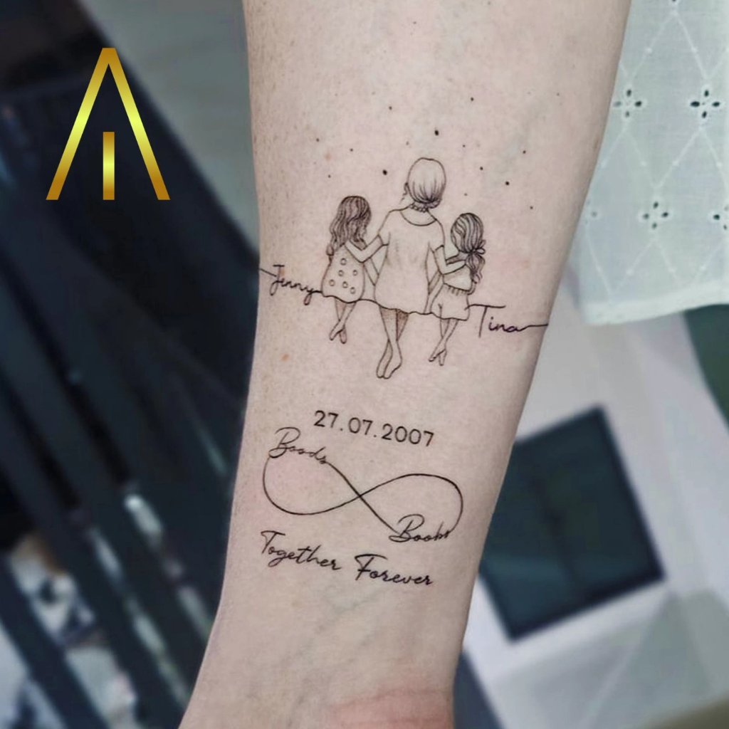 Fine line tattoo Chiang Mai Artisan Ink