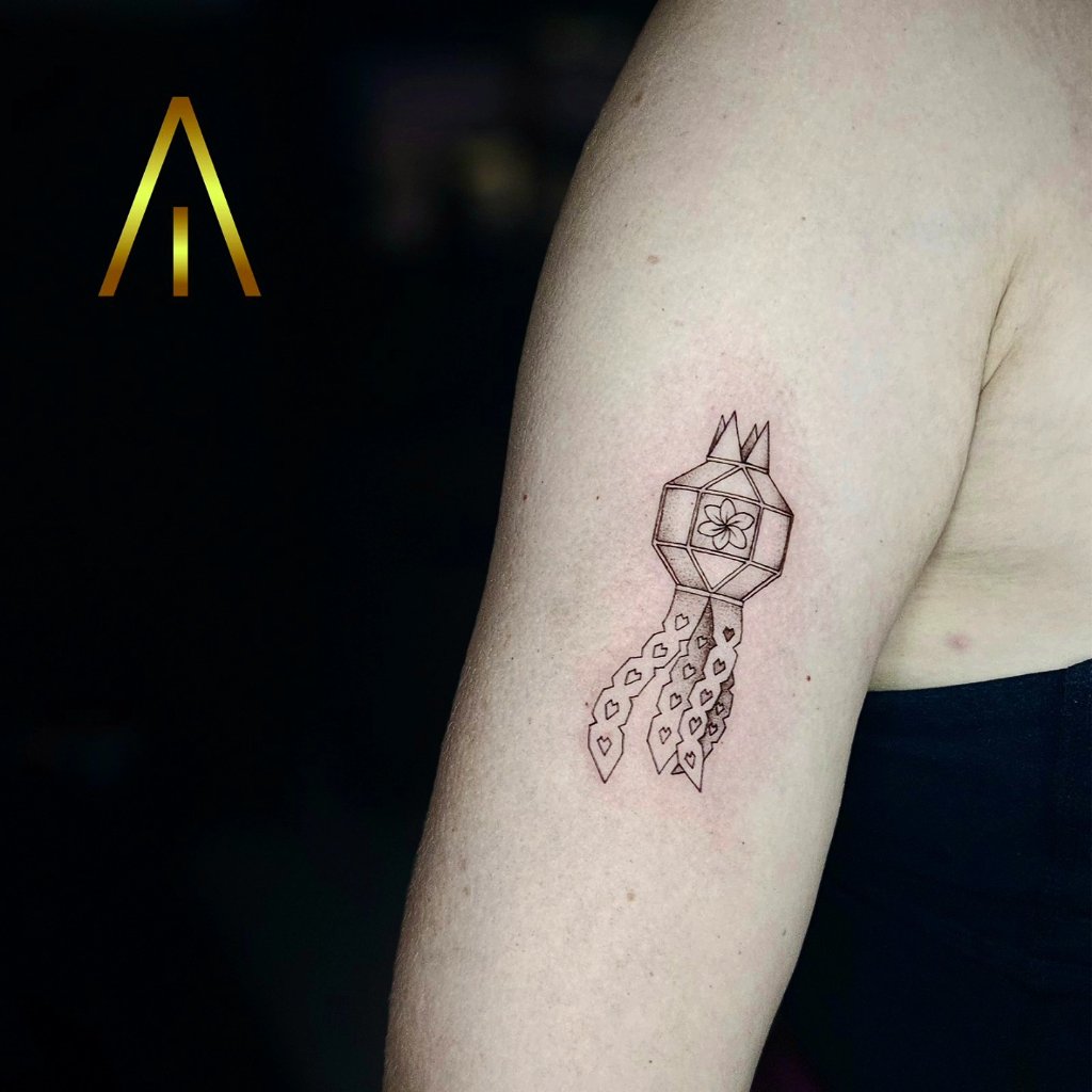 Fine line tattoo Chiang Mai Artisan Ink