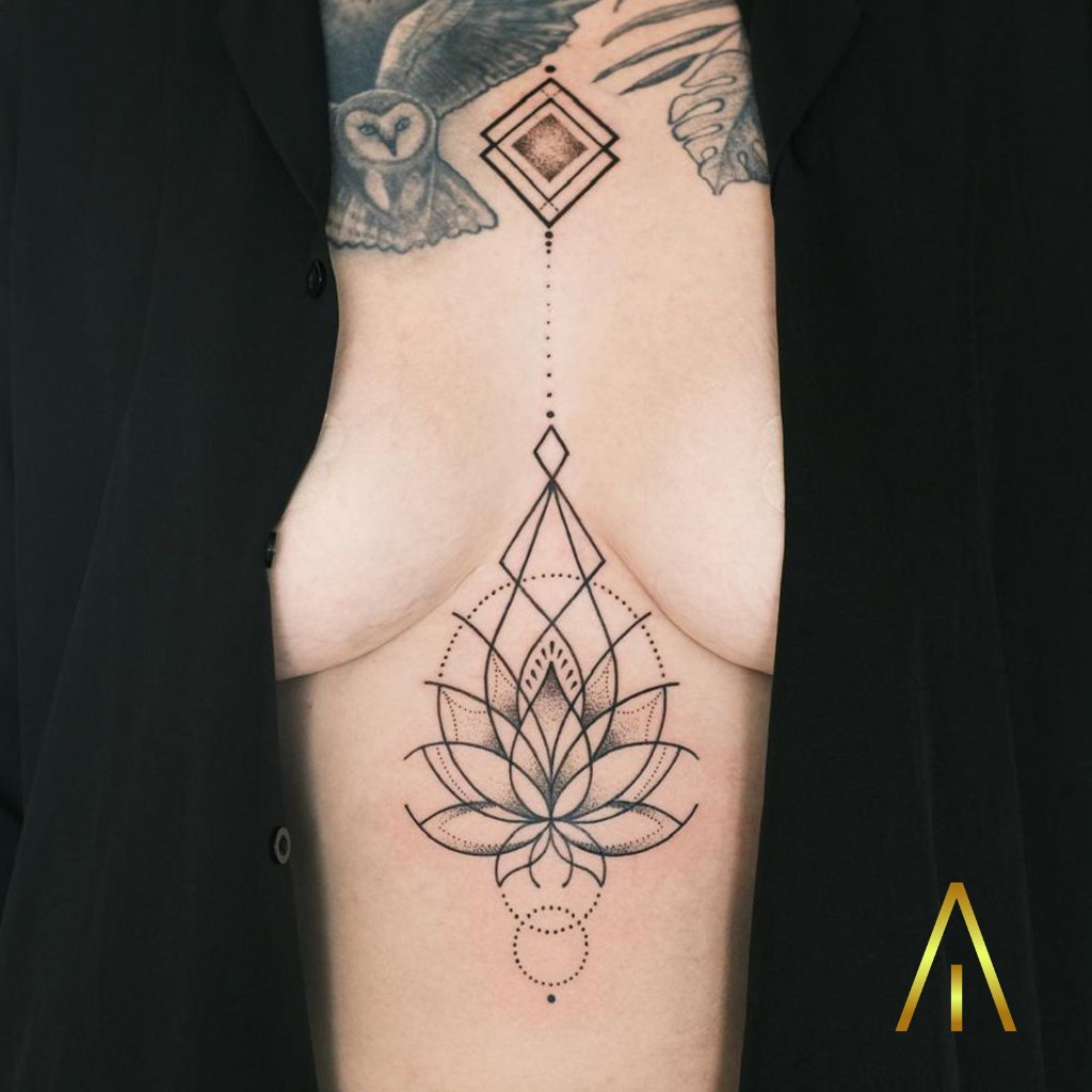 Fine line tattoo Chiang Mai Artisan Ink