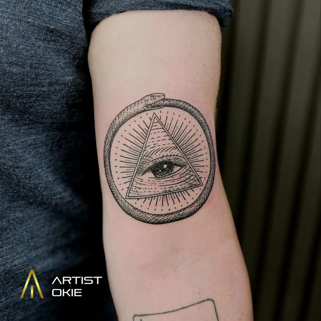 Minimal tattoo Chiang Mai Artisan Ink