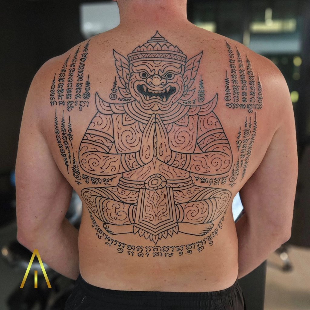 Sak Yant tattoo Chiang Mai Artisan Ink