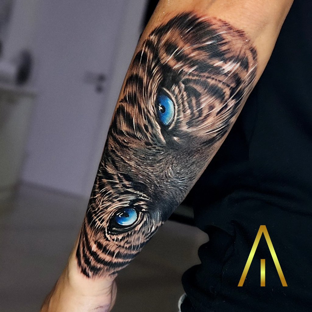 Realistic tattoo Chiang Mai Artisan Ink