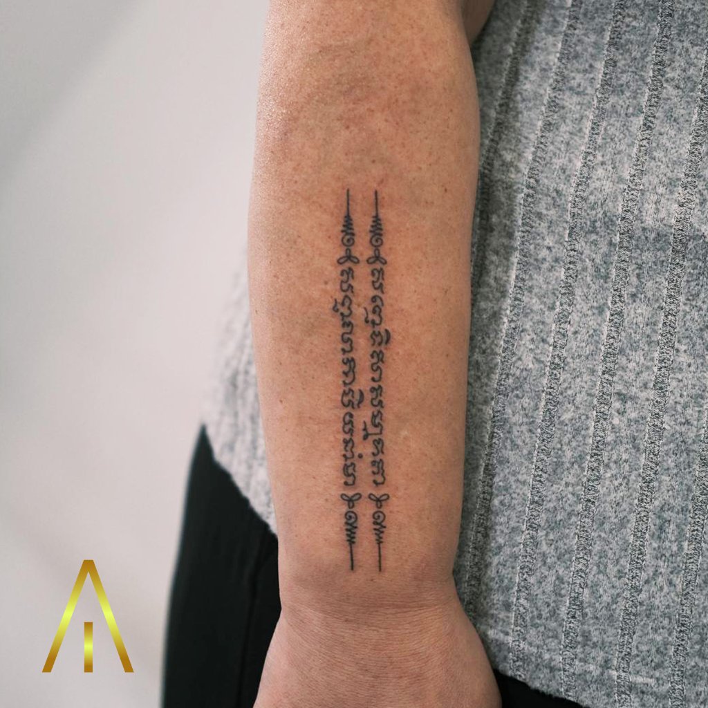 Sak Yant tattoo Chiang Mai Artisan Ink