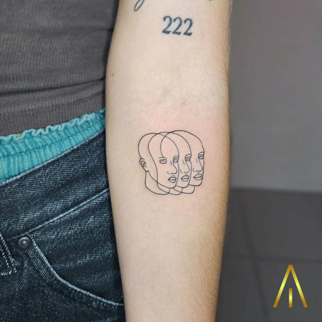 Fine line tattoo Chiang Mai Artisan Ink