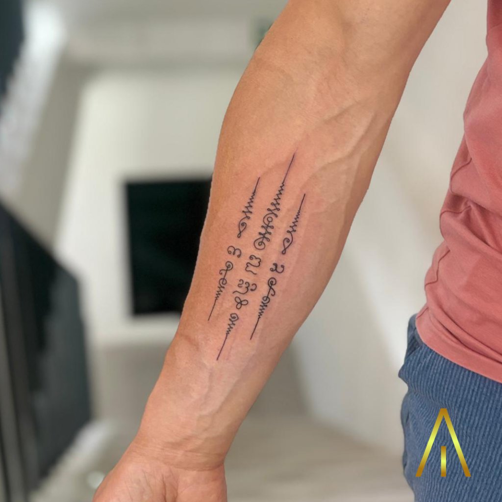 Sak Yant tattoo Chiang Mai — Artisan Ink