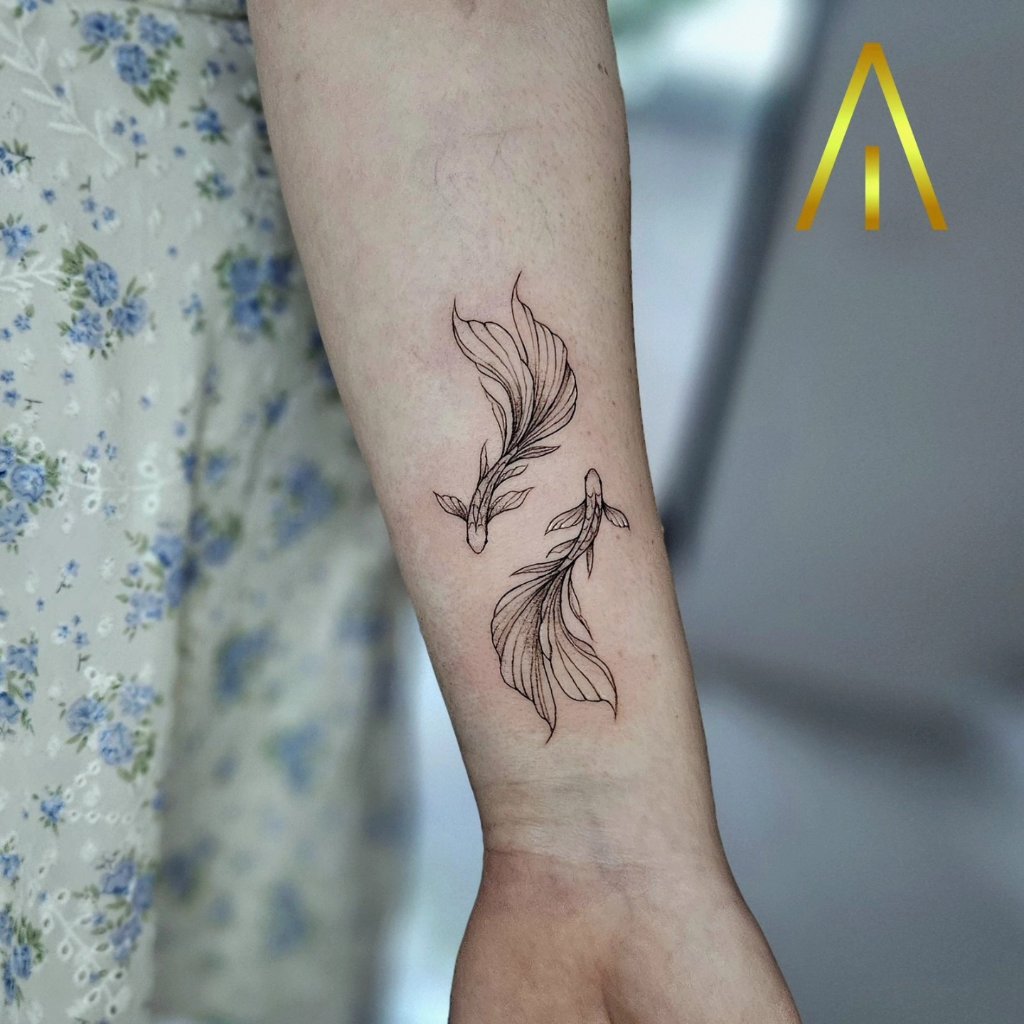 Fine line tattoo Chiang Mai Artisan Ink