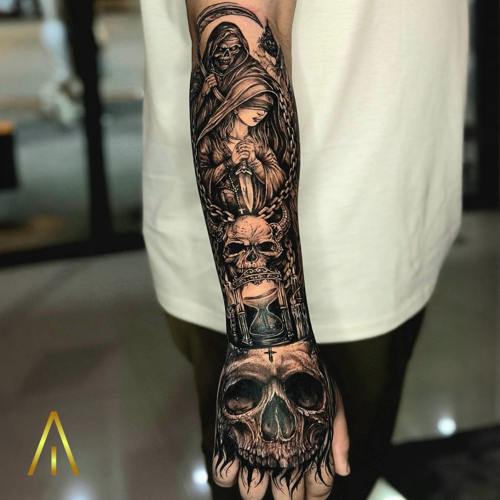 Blackwork tattoo Chiang Mai