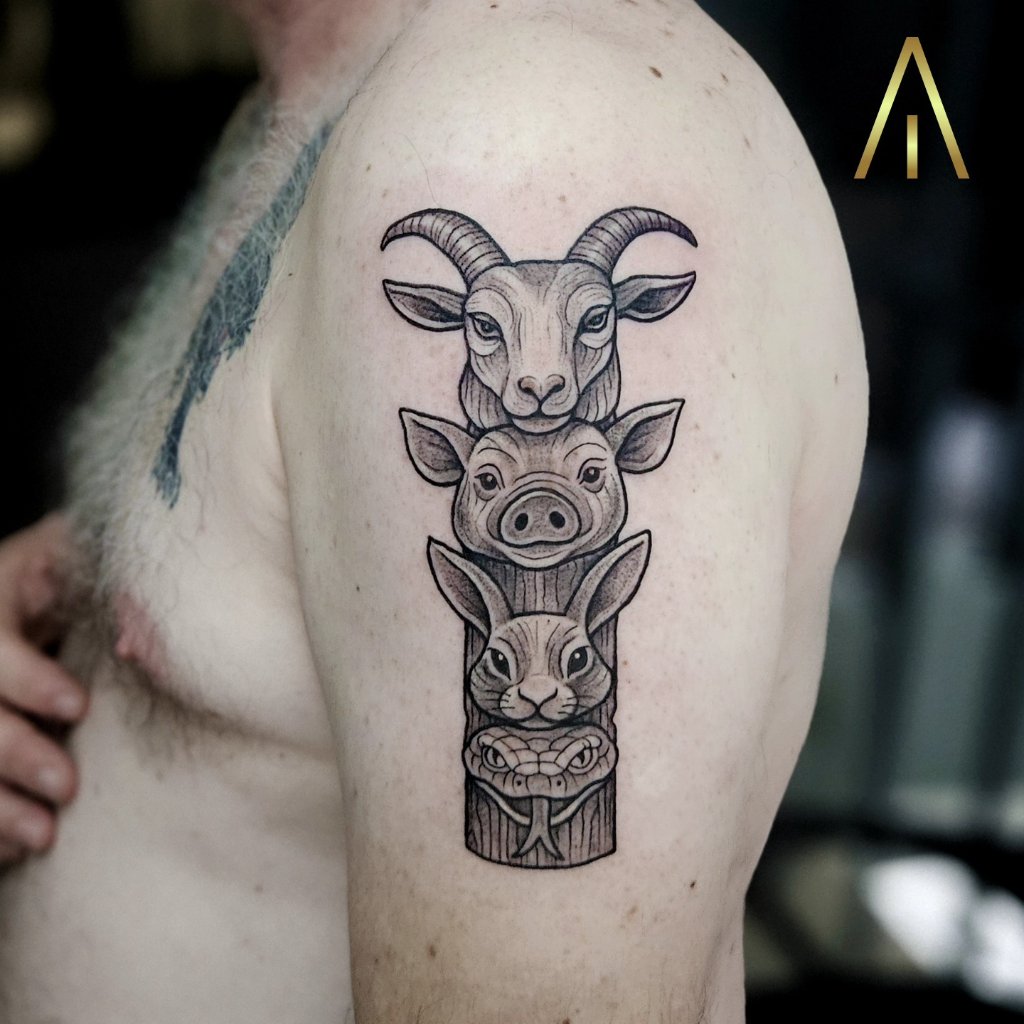 Minimal tattoo Chiang Mai Artisan Ink