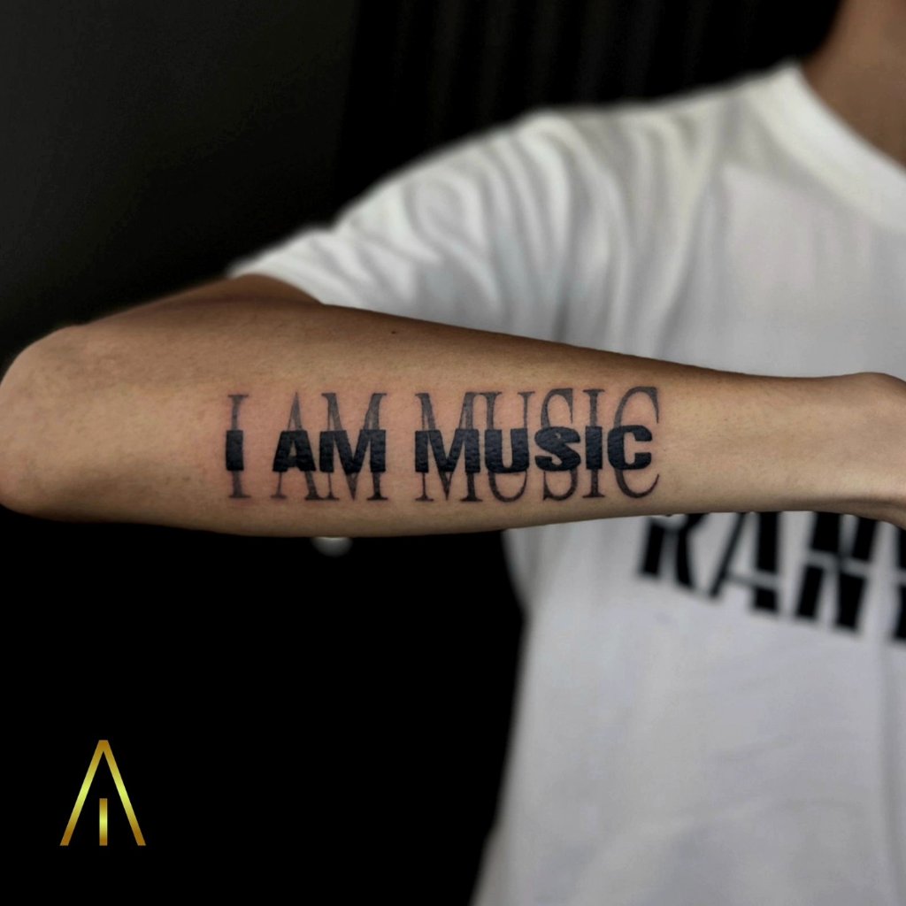 Blackwork tattoo Chiang Mai Artisan Ink