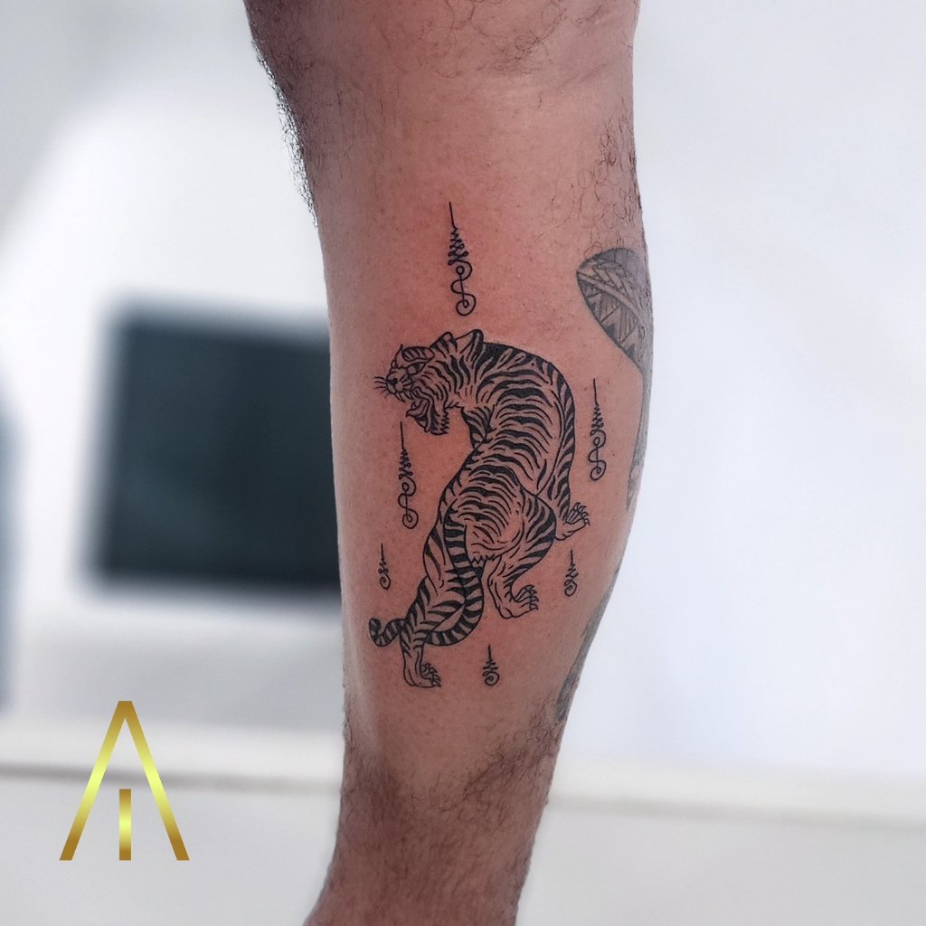 Sak Yant tattoo Chiang Mai Artisan Ink