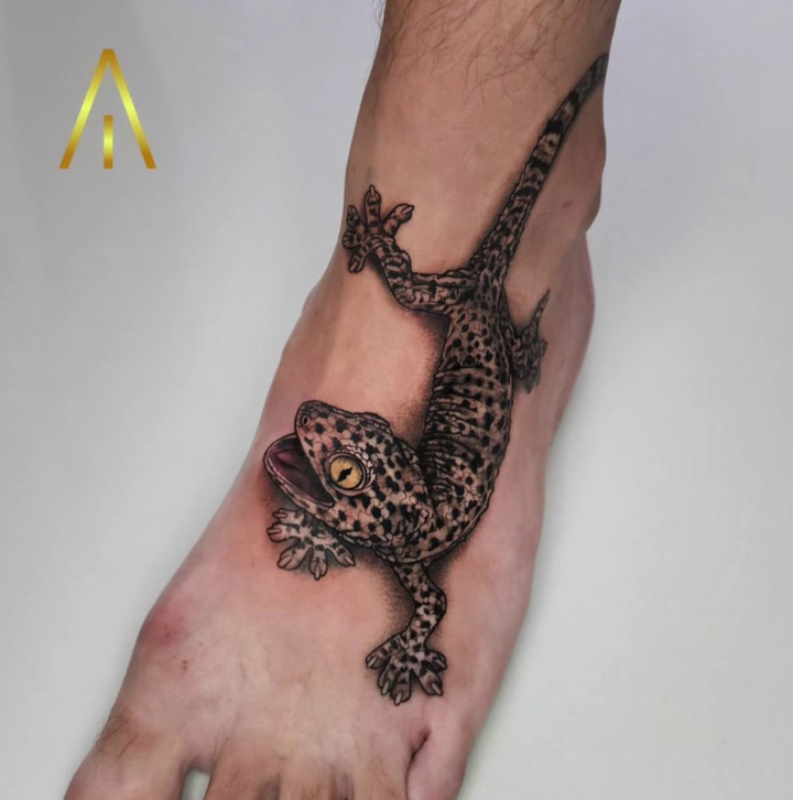 Micro Realism Tattoos: Everything You Need to Know
