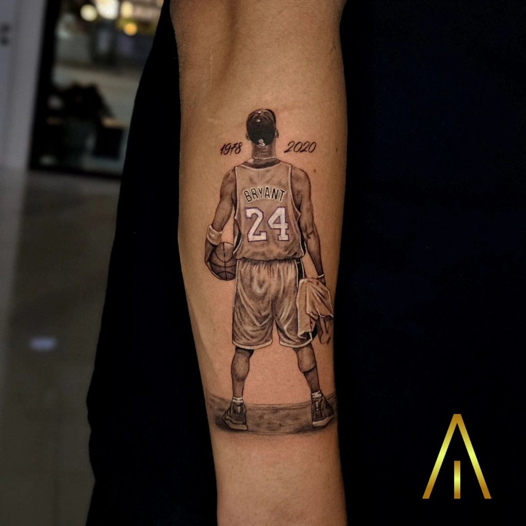 Micro realistic tattoo Chiang Mai Artisan Ink