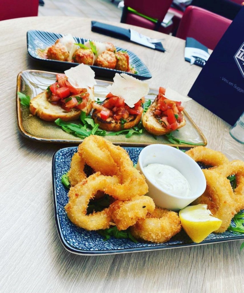 Calamars fritti et bruschetta