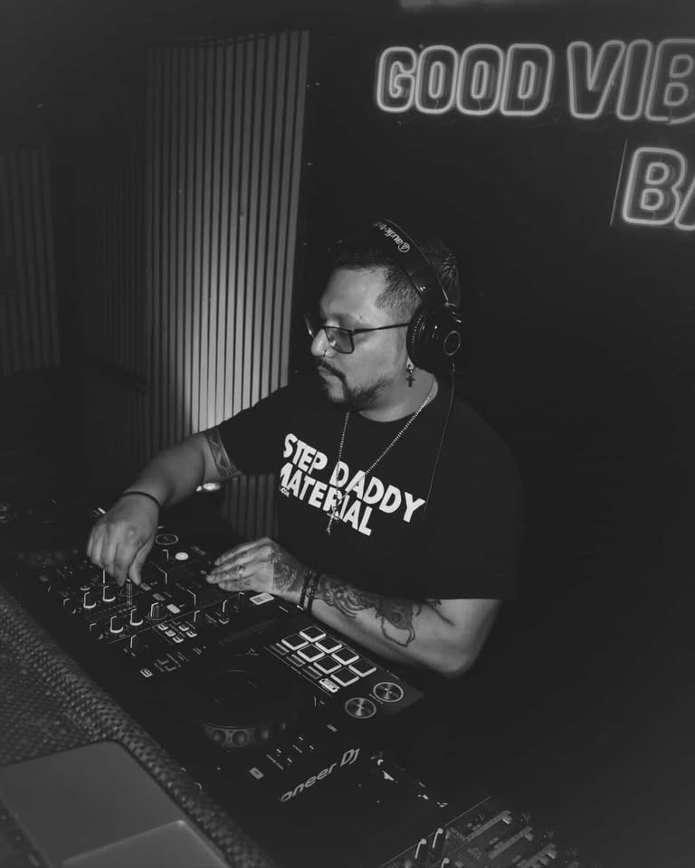 DJ DJ Chilo Bling