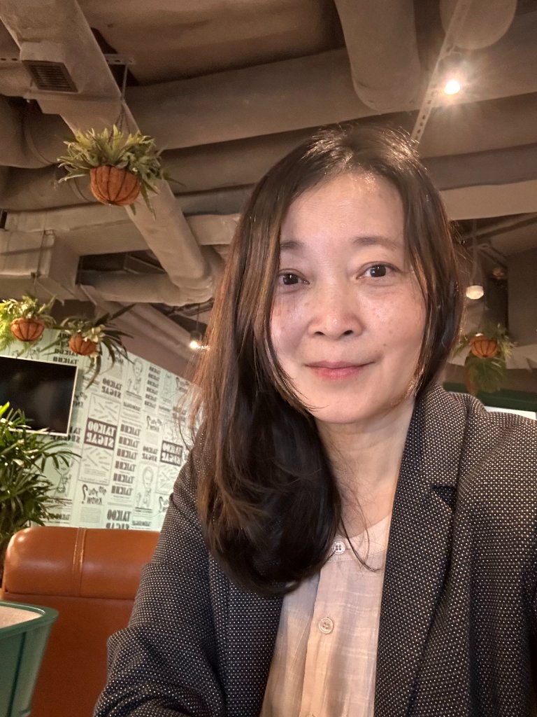 Annie Tang, Founder
