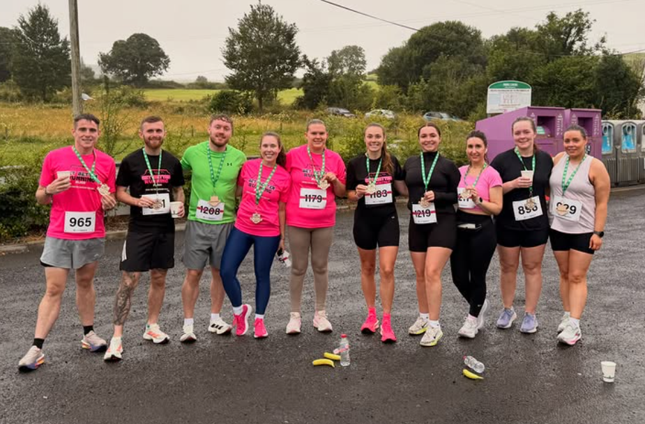 Runners on a scenic coastal path in Sligo
