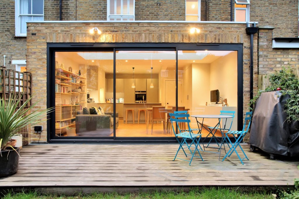 Realistic Costs & Timelines for Home Extensions & Renovations in Hampshire