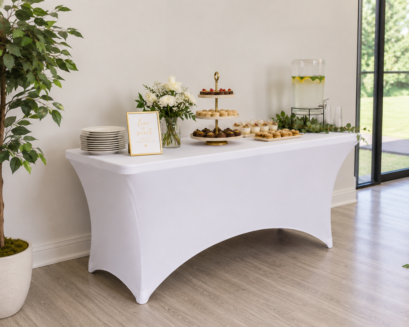 White Stretch Spandex Table Cover – 6’ Rectangular Table