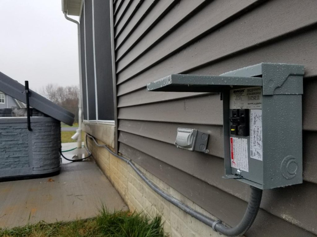 Outdoor Disconnect Panel — Hot Tub Circuit